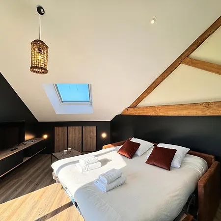 Nuit Sous Les Etoiles - Jacuzzi - Vieux Mans - 2 Pers * Le Mans