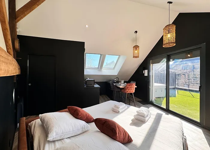 Apartamento Nuit Sous Les Etoiles - Jacuzzi - Vieux Mans - 2 Pers