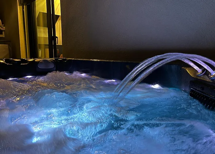 Nuit Sous Les Etoiles - Jacuzzi - Vieux Mans - 2 Pers Apartamento Le Mans
